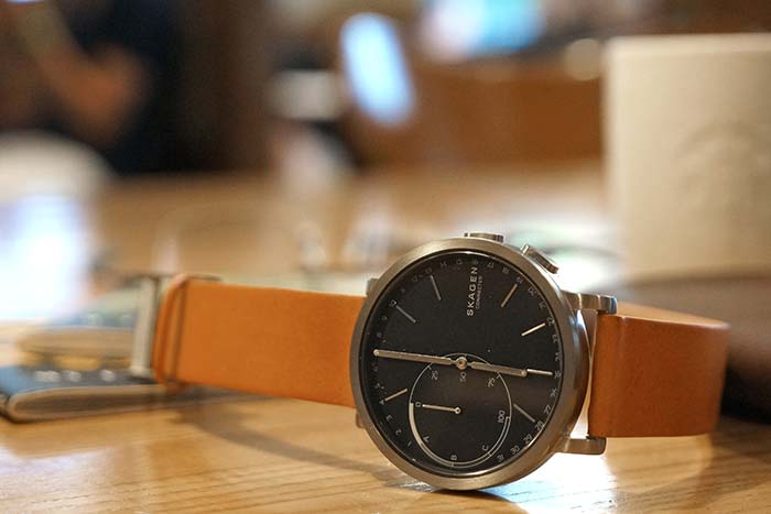 新品 SKAGEN ハイブリッドスマートウォッチ HAGEN CONNECTED SKT1109 メンズ 黒 (124425) 未だかつてないほどスマート。最先端の機能をまとった北欧のモダン